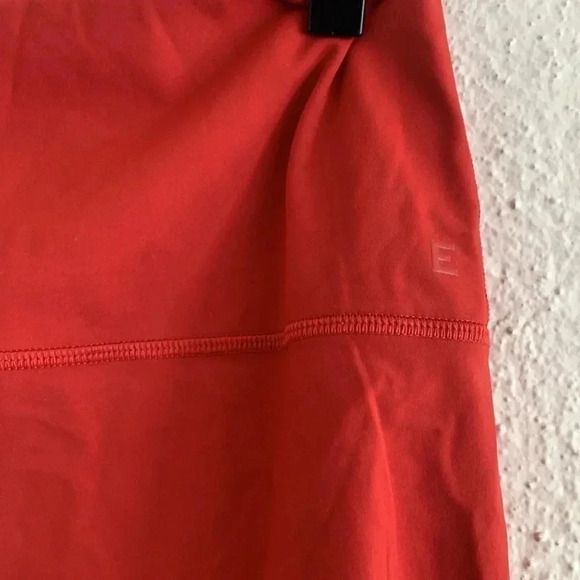 Everlane Womens Perform Ankle Leggings Red Size Medium - Picture 6 of 6